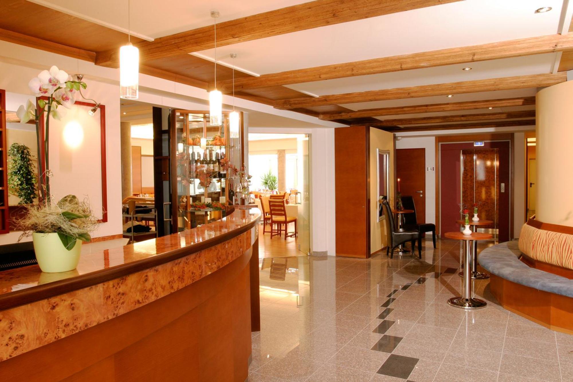Hotel Florianerhof Markt Sankt Florian ภายนอก รูปภาพ